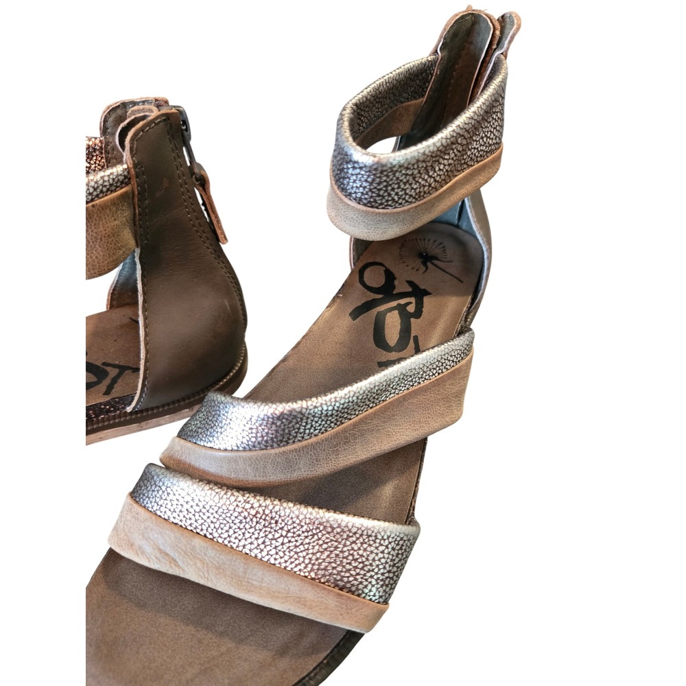 OTBT Leather Sandals Womens Ankle Strap Metallic Boho Comfort Flat Silver 8½ - Picture 4 of 9